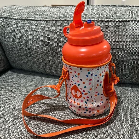 Like new Hydrojug water bottle - orange with carrying sleeve and straw - Picture 1 of 7